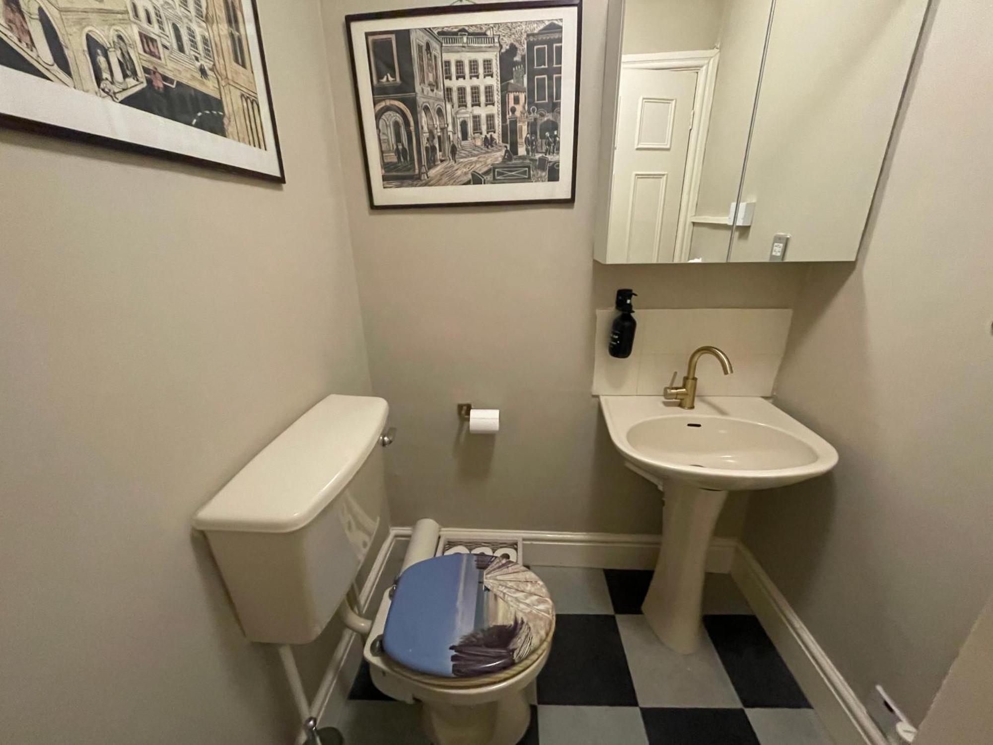 The Pickwick House 2 Bedroom Free Parking Bath Luaran gambar